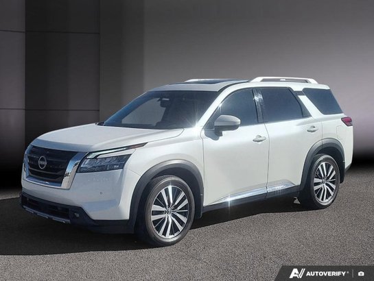 2022 Nissan Pathfinder 2022 White