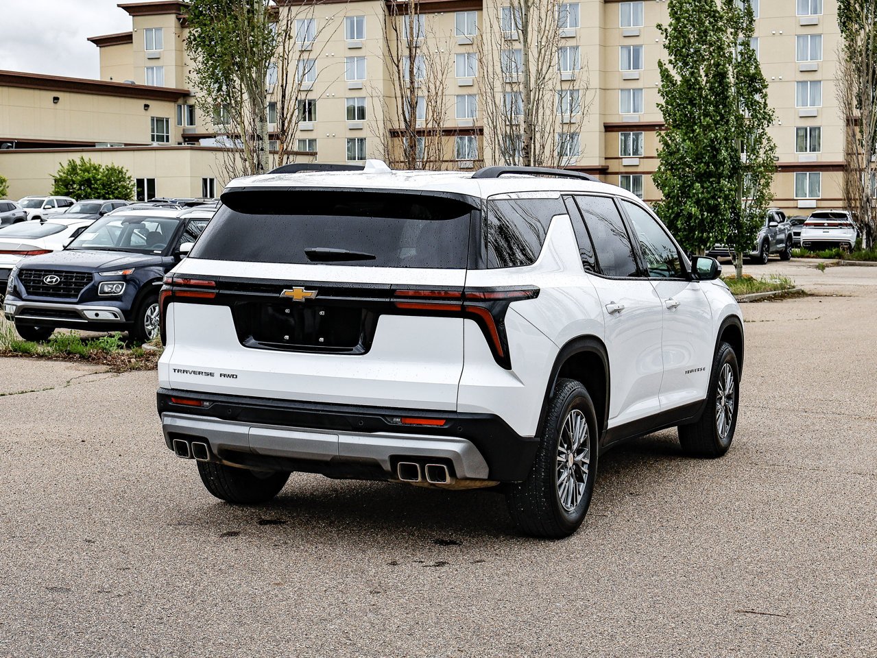 2026 Chevrolet Traverse AWD 4dr LT White Sherwood Park - photo #12