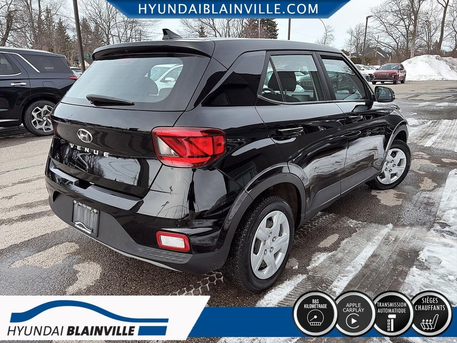 2022 Hyundai Venue 2022 Black