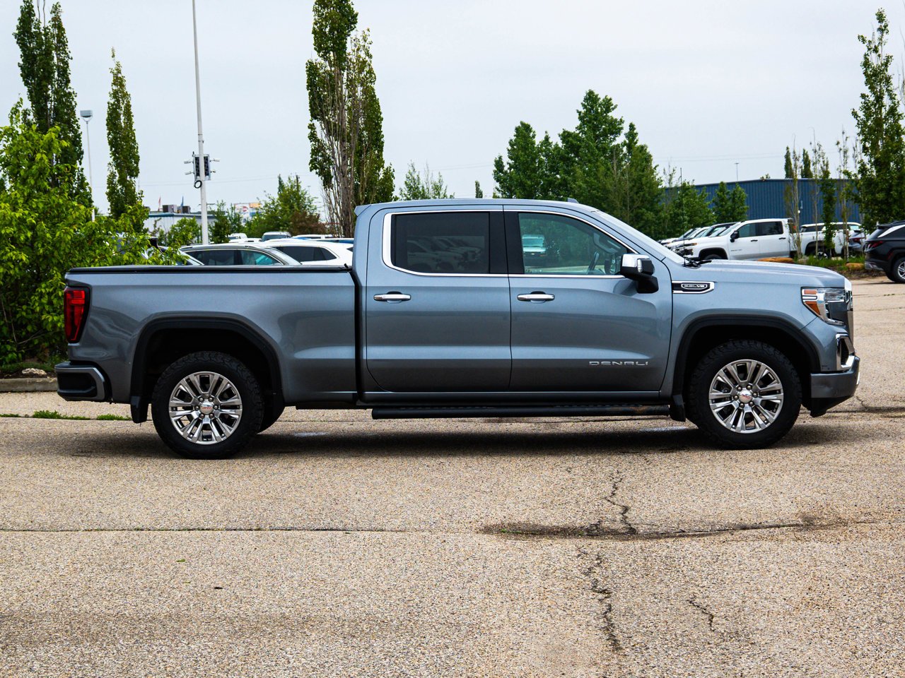 2019 GMC Sierra 1500 4WD Crew Cab 147 Denali Grey Sherwood Park - photo #13