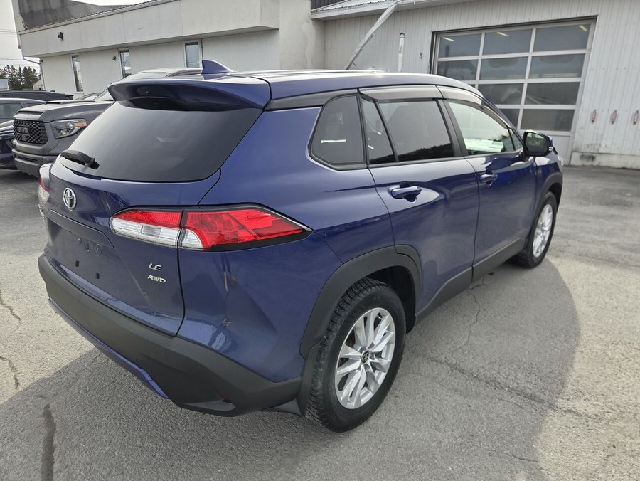 Toyota Corolla Cross 2022 2022 Bleu choc métallisé