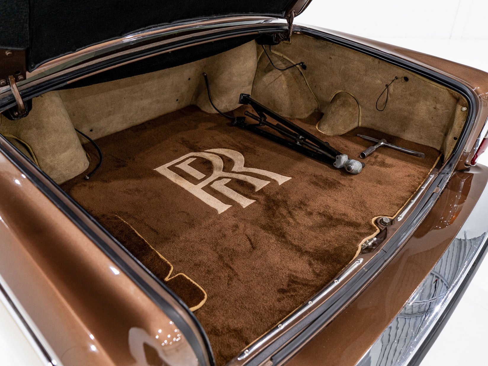 Rolls Royce Silver Shadow Project car **PRIX EN USD** 1974 Brun Montréal - photo #96