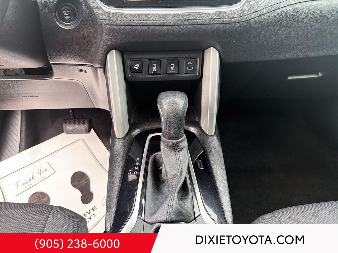 2024 Toyota Corolla Cross LE FWD / HEATED SEATS / TOYOTA SAFETY SENSE / BACK UP CAMERA / CARPLAY AND ANDROID AUTO Black Mississauga - photo #14