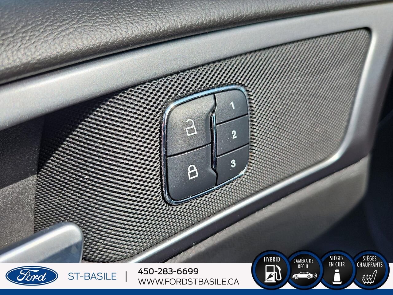 2015 Ford FUSION HYBRIDE White Saint-Basile-le-Grand - photo #19