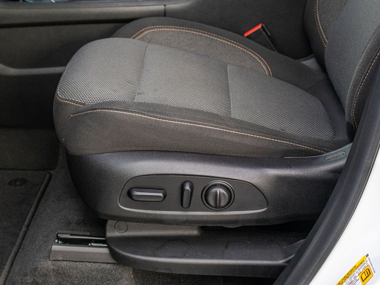 2019 Chevrolet Traverse LT tissu 4 portes TI avec 1LT White Châteauguay - photo #24