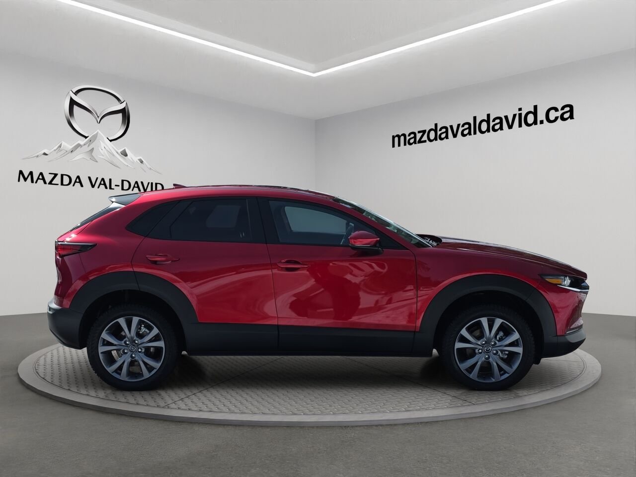 2026 Mazda CX-30 GT, awd, toit ouvrant, Écran 360 degré, Navigation, chargeur sans fil pour cellulaire Soul Red Crystal Metallic Val-David - photo #4