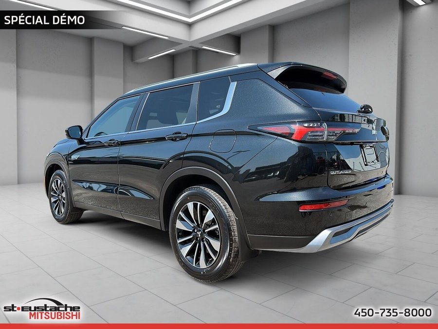 Mitsubishi Outlander PHEV LE S-AWC 2026 Fini taillé diamant Noir de qualité supérieure