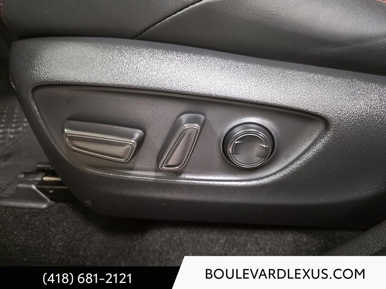 Toyota RAV4 Prime (PHEV) 19298A 2022 Blanc Québec - photo #9