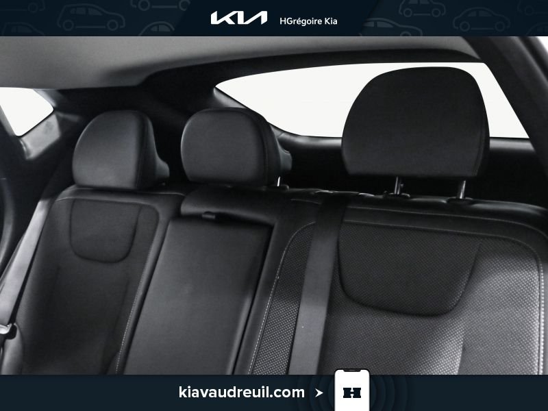 2023 Kia EV6 White Laval - photo #13