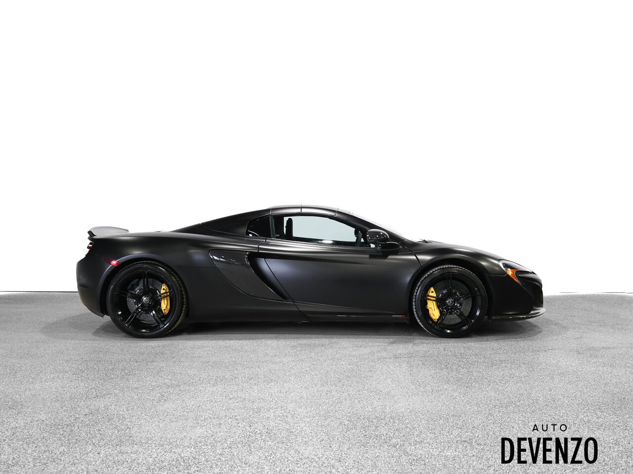 2016 McLaren 650s Spider 3.8L V8 Twin-Turbo Black Saint-Eustache - photo #4