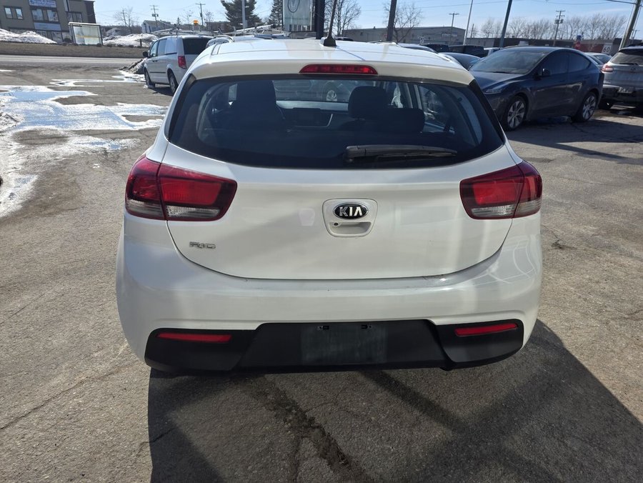 Kia Rio 5 portes 2018 2018 Blanc