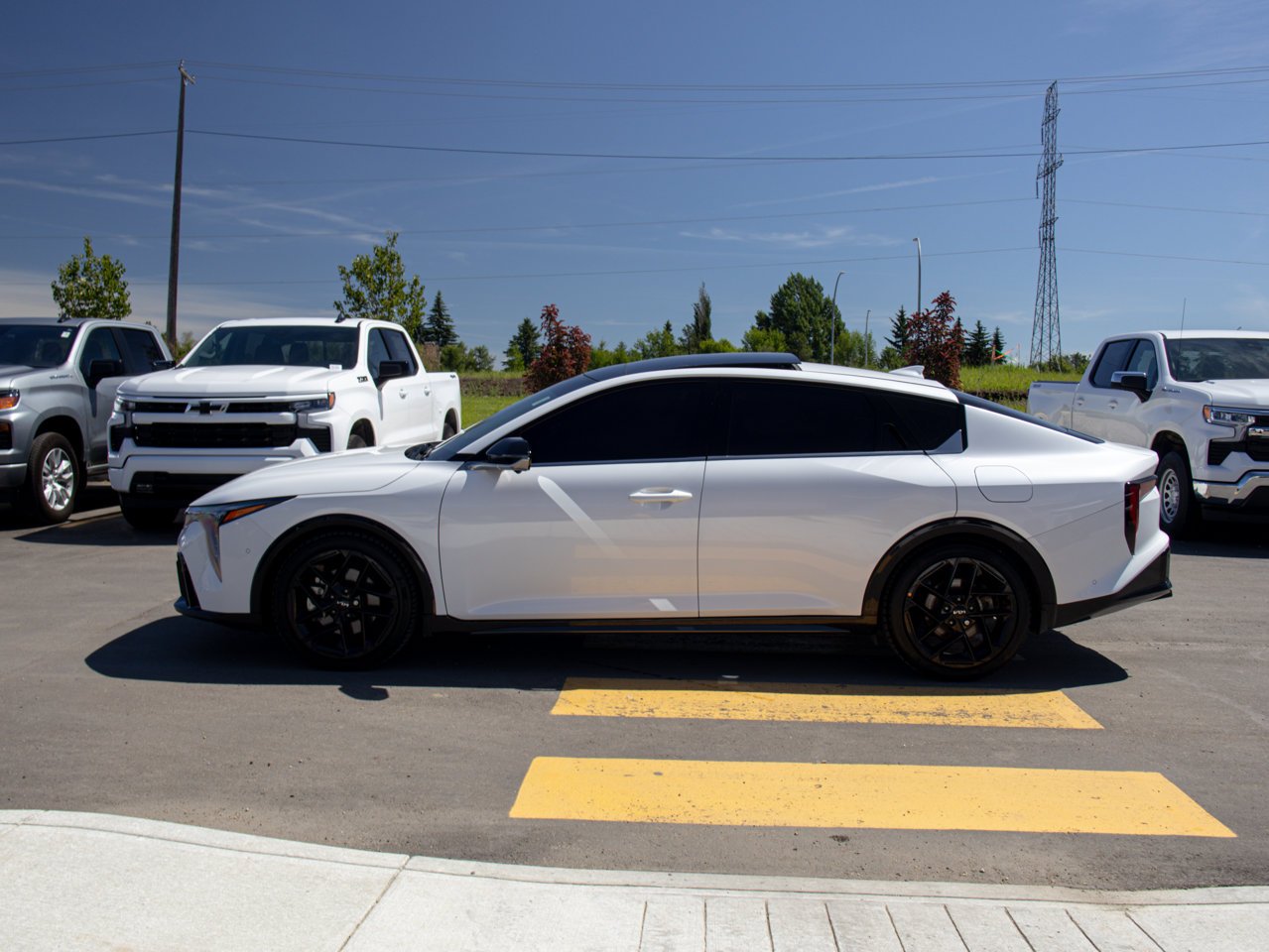 2025 Kia K4 GT-Line Turbo FWD White Sherwood Park - photo #6