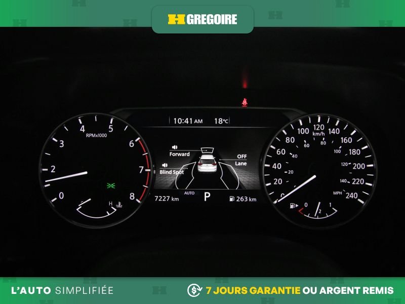 2025 Nissan Rogue White Laval - photo #18