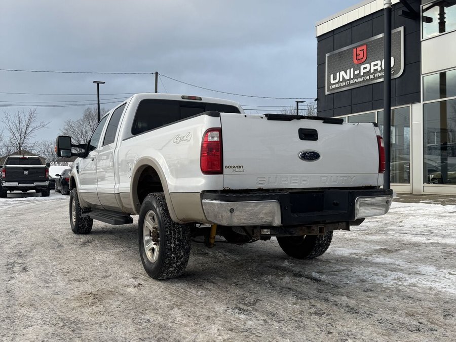 Ford Super Duty F-350 à roues arrière simples 2010 2010 Blanc