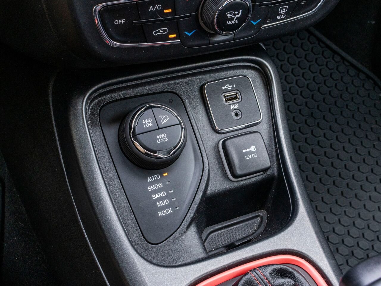 Jeep Compass Trailhawk 4x4 2021 Blanc Châteauguay - photo #16