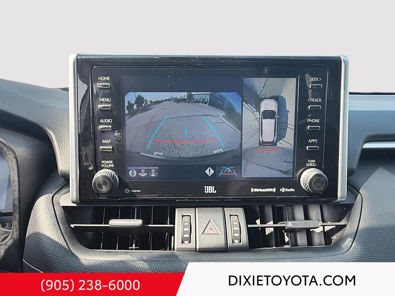 2021 Toyota RAV4 LIMITED AWD / HEATED AND VENTILATED SEATS / MOONROOF / LEATHER SURFACE / ALLOY WHEELS / CARPLAY AND ANDROID AUTO Grey Mississauga - photo #17