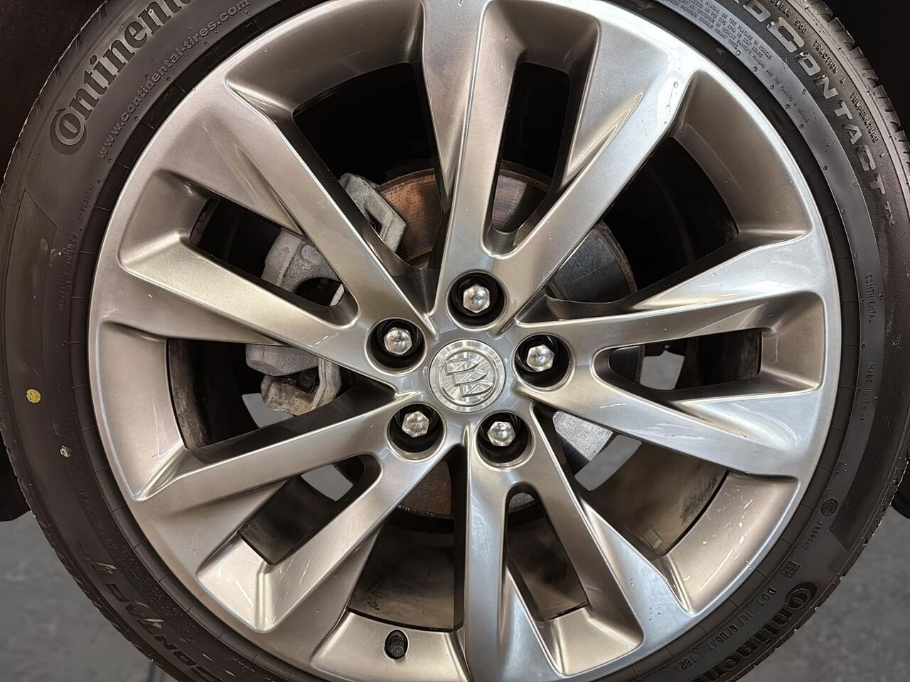 2021 BUICK ENVISION AVENIR White Saint-Hyacinthe - photo #6