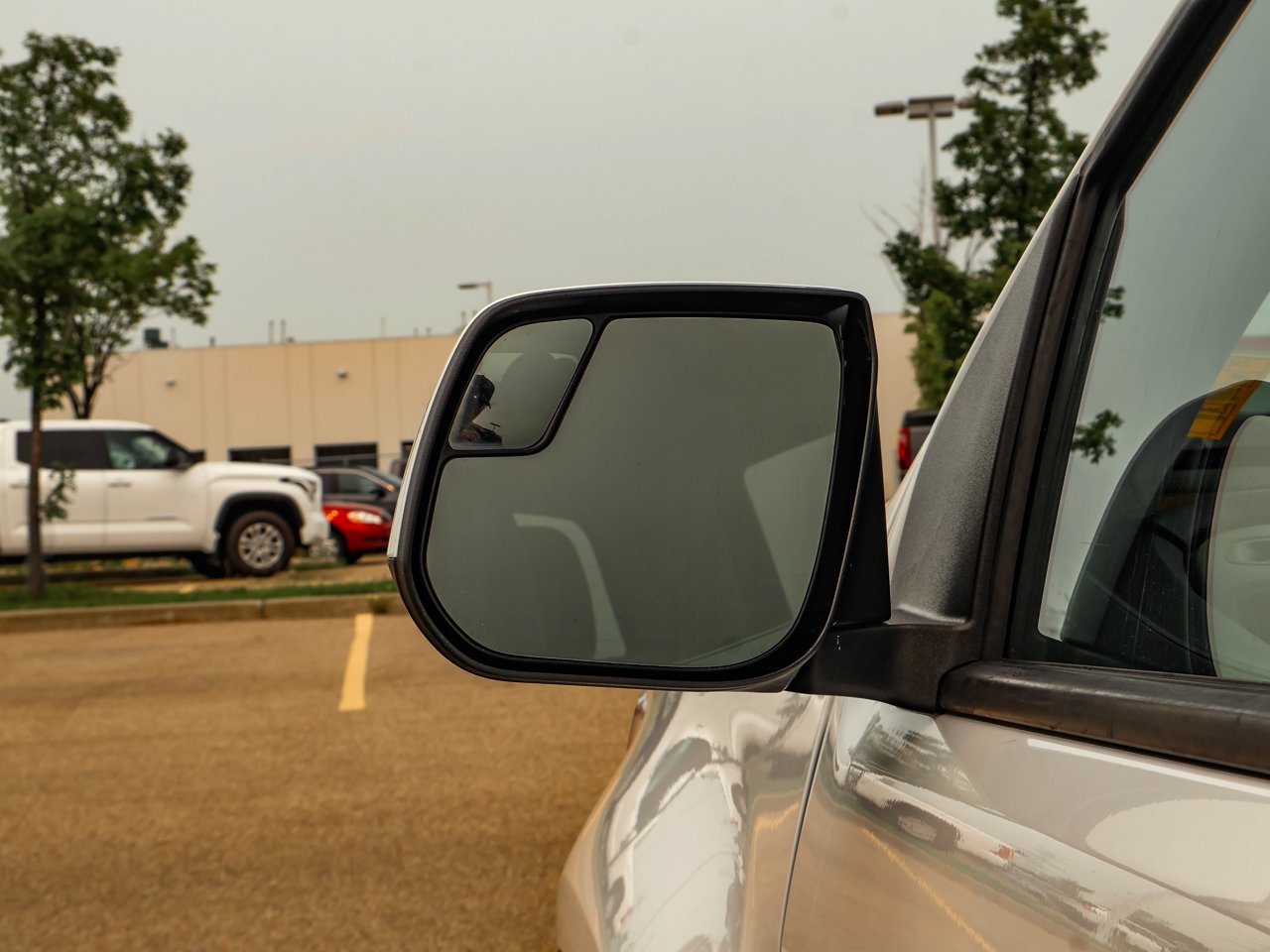 2018 Chevrolet Colorado 4WD Crew Cab 128.3 Z71 White Sherwood Park - photo #12
