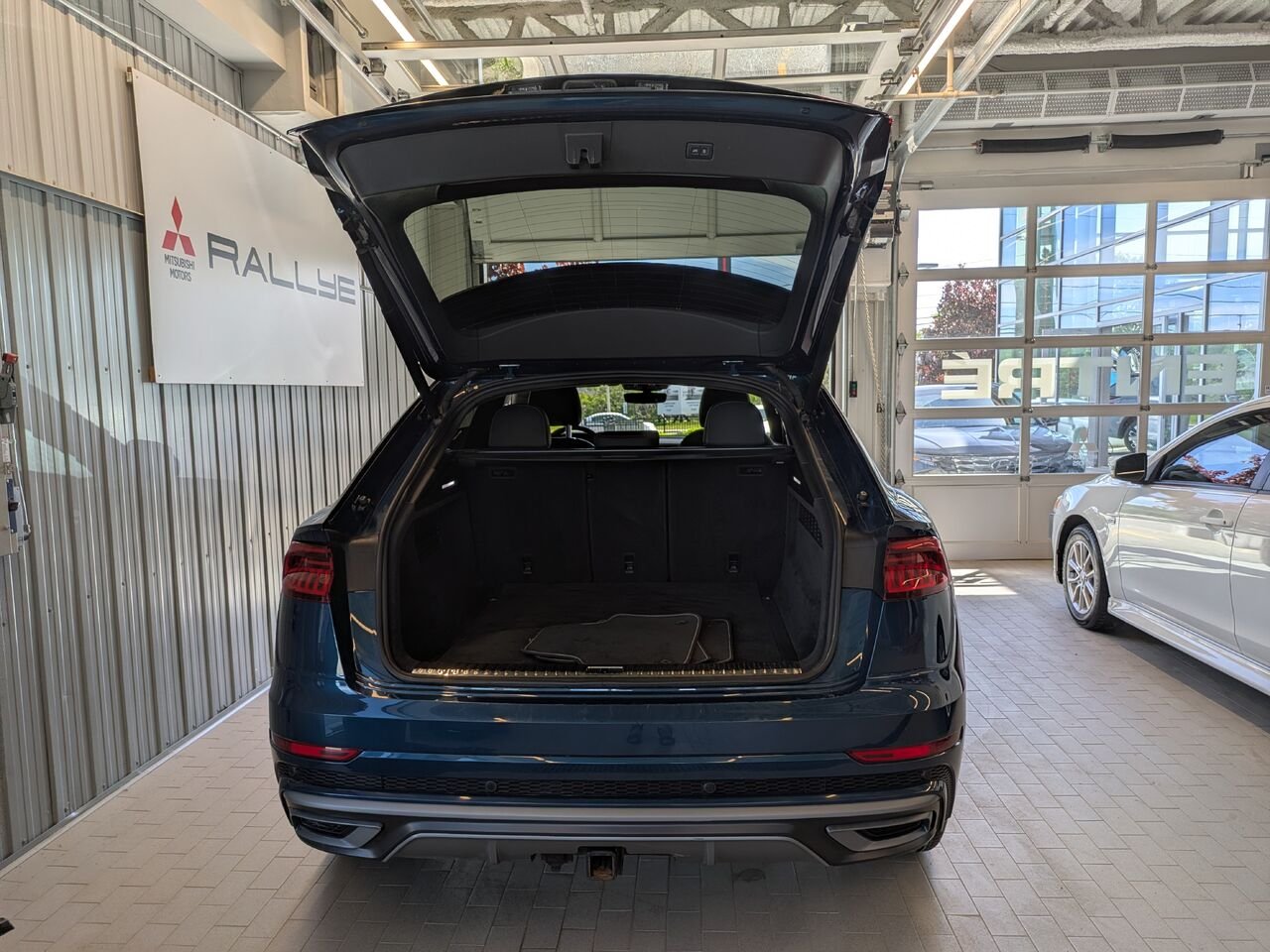 Audi Q8 2021 Bleu Gatineau - photo #3
