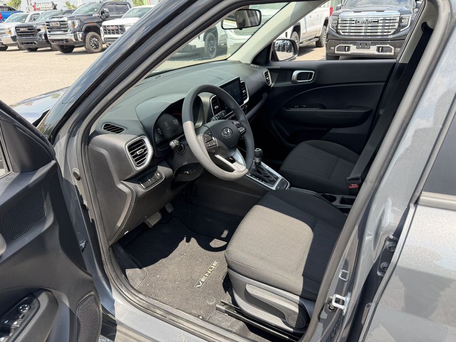 2023 HYUNDAI VENUE SE 2023