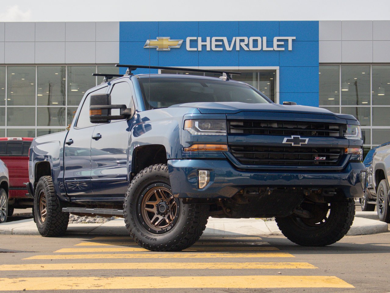2016 Chevrolet Silverado 1500 4WD Crew Cab 143.5 LT w/1LT Blue Sherwood Park - photo #14