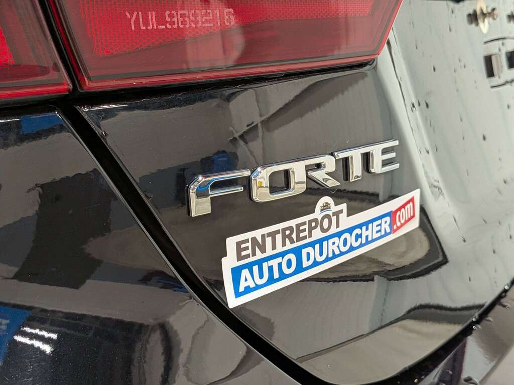 Kia Forte LX Manual 2019 Noir Val-David - photo #26