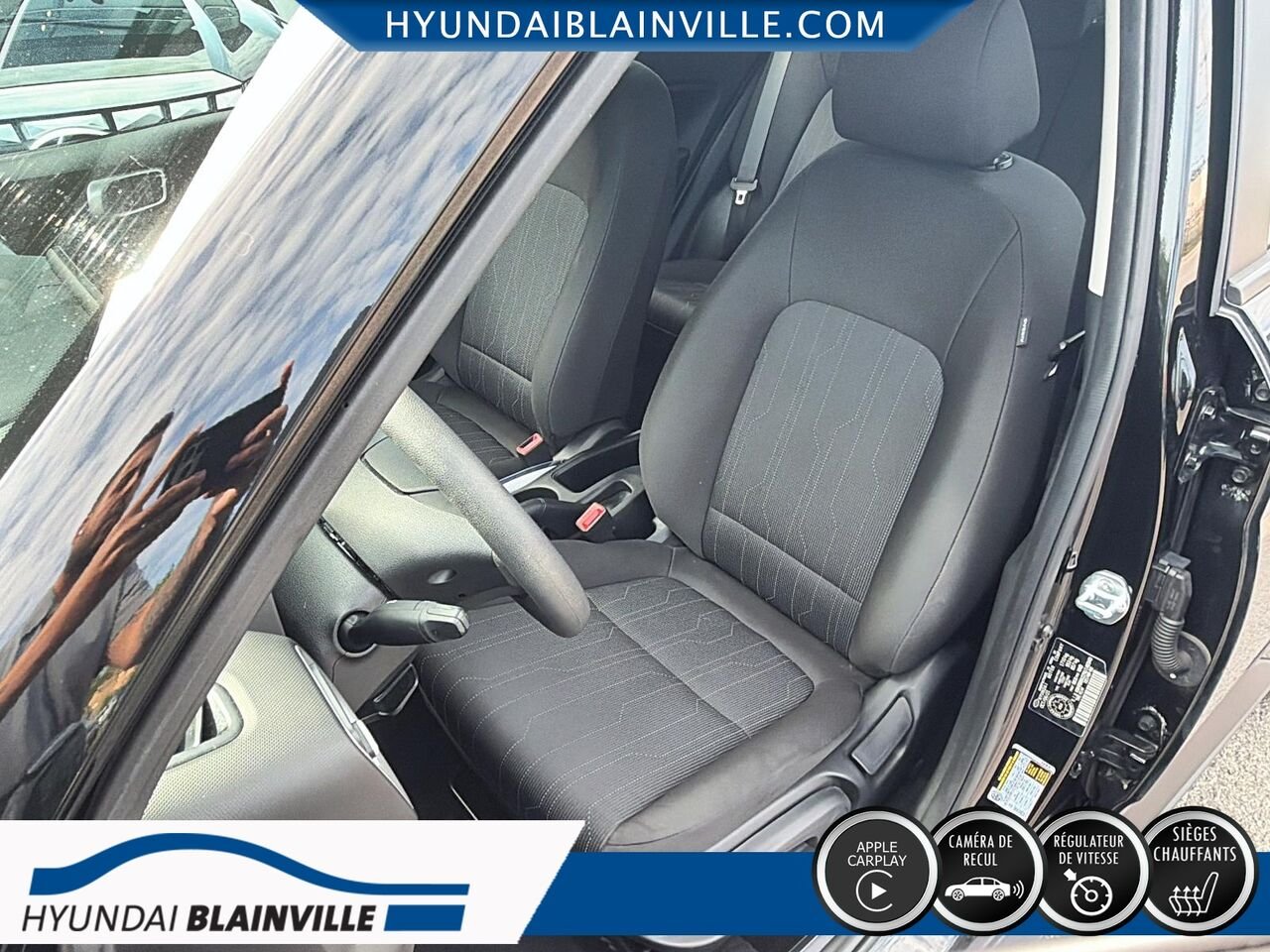 Hyundai Venue 2022 Noir Blainville - photo #8