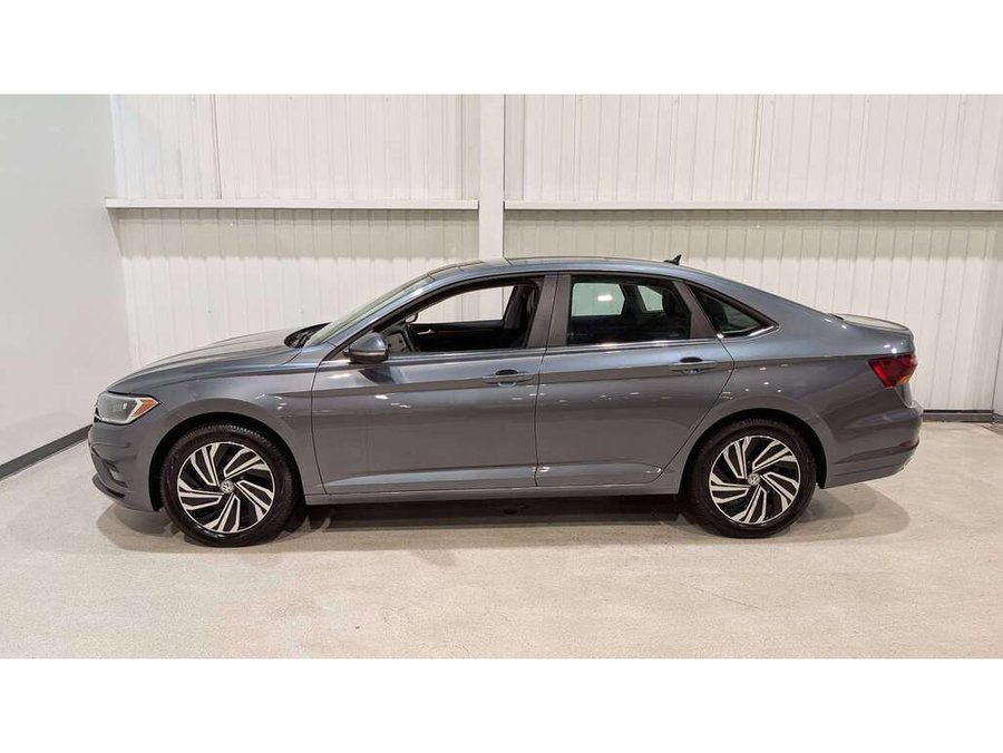 2019 Volkswagen Jetta Grey