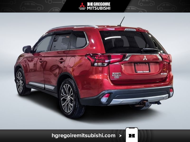 2016 Mitsubishi Outlander Red Blainville - photo #5