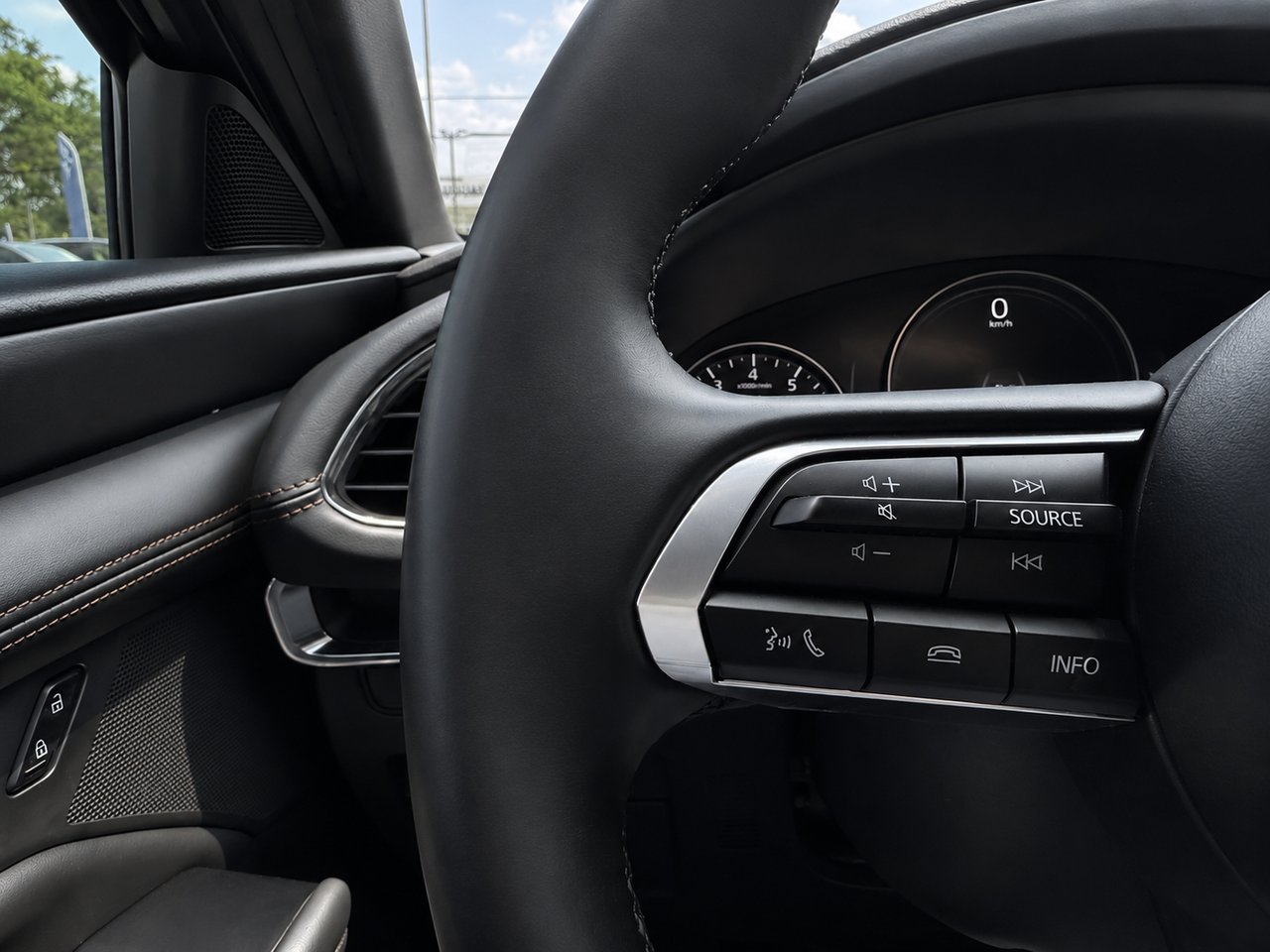 MAZDA 3 sport GS luxury 2024 Gris Châteauguay - photo #13