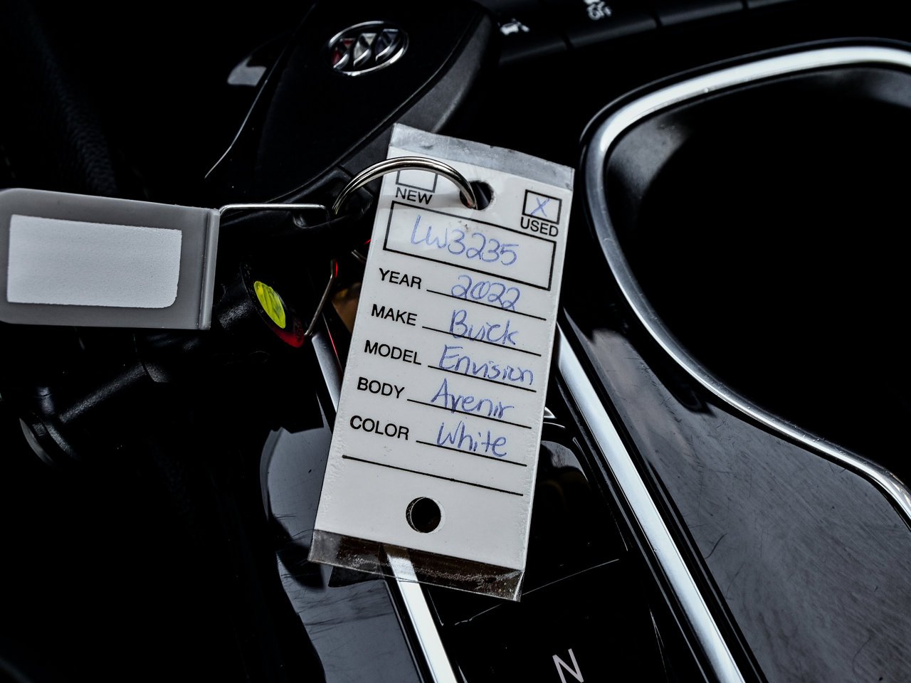 2022 Buick Envision AWD 4dr Avenir White Sherwood Park - photo #38