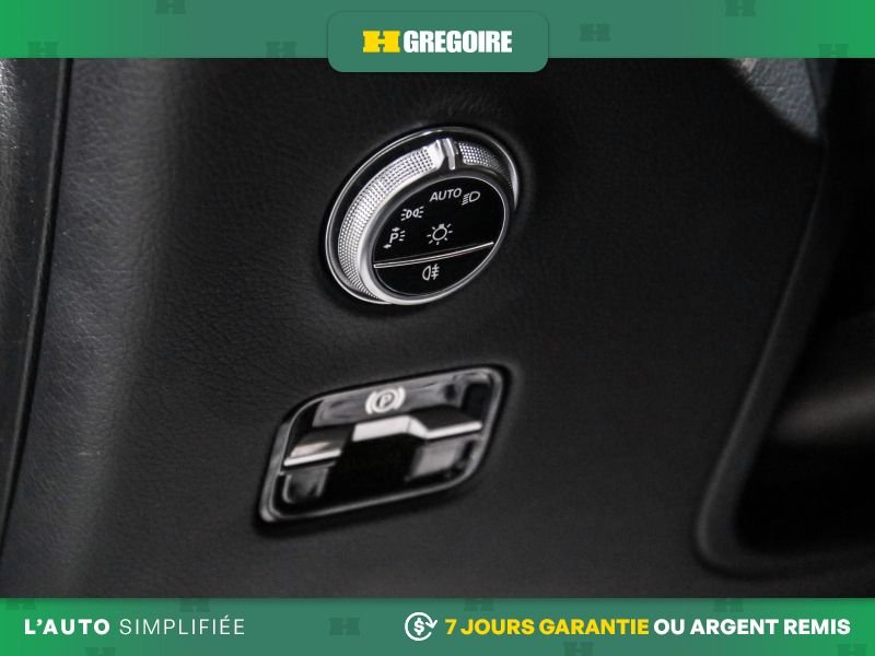 2023 Mercedes Benz GLC Grey Laval - photo #17