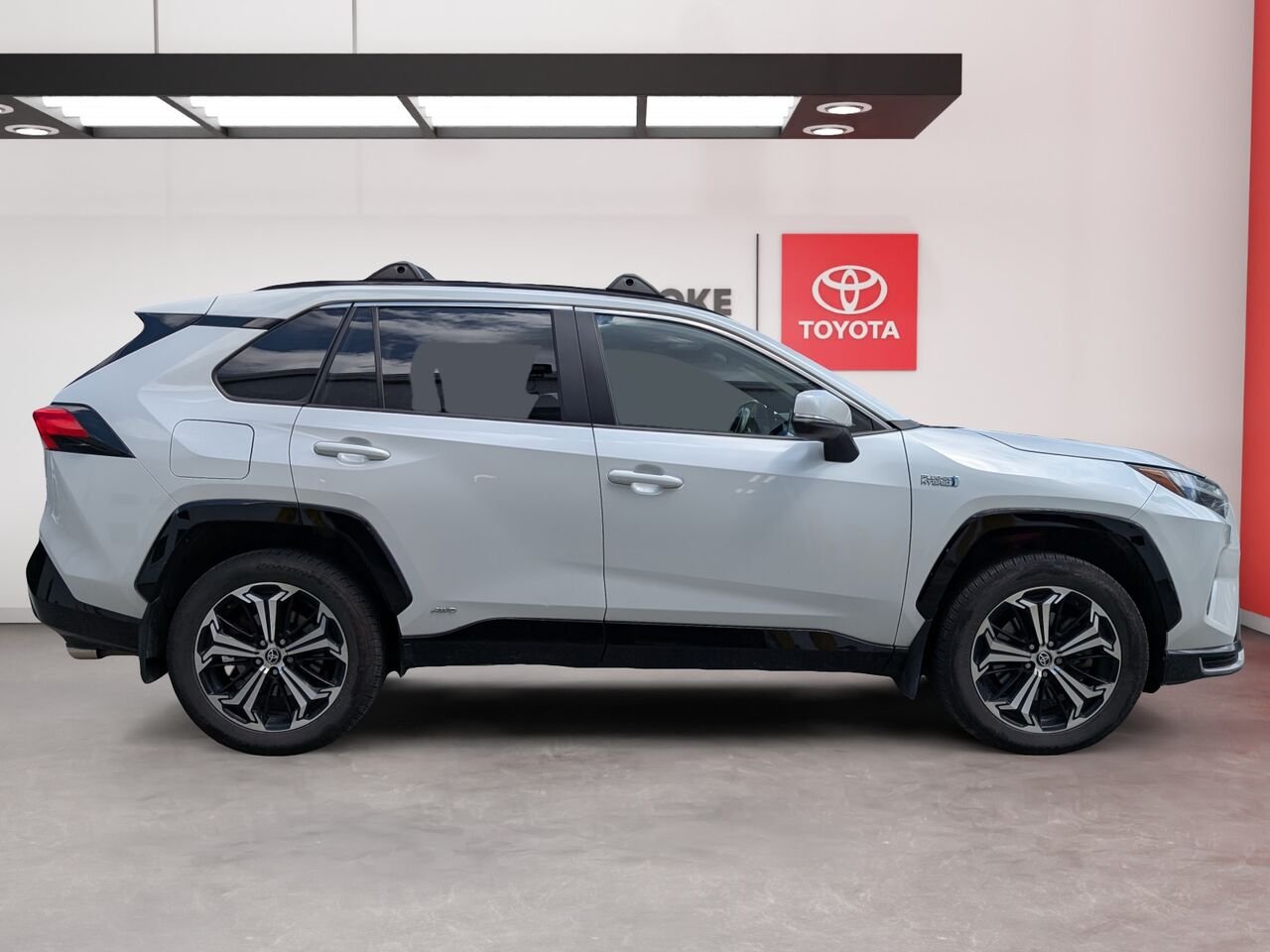 Toyota RAV4 Prime XSE PRIME-HYBRIDE BRANCHABLE/SIÈGES CHAUFFANTS/TOIT OUVRANT/VOLANT CHAUFFANT/AC BIZONE 2023 Blanc Sherbrooke - photo #3