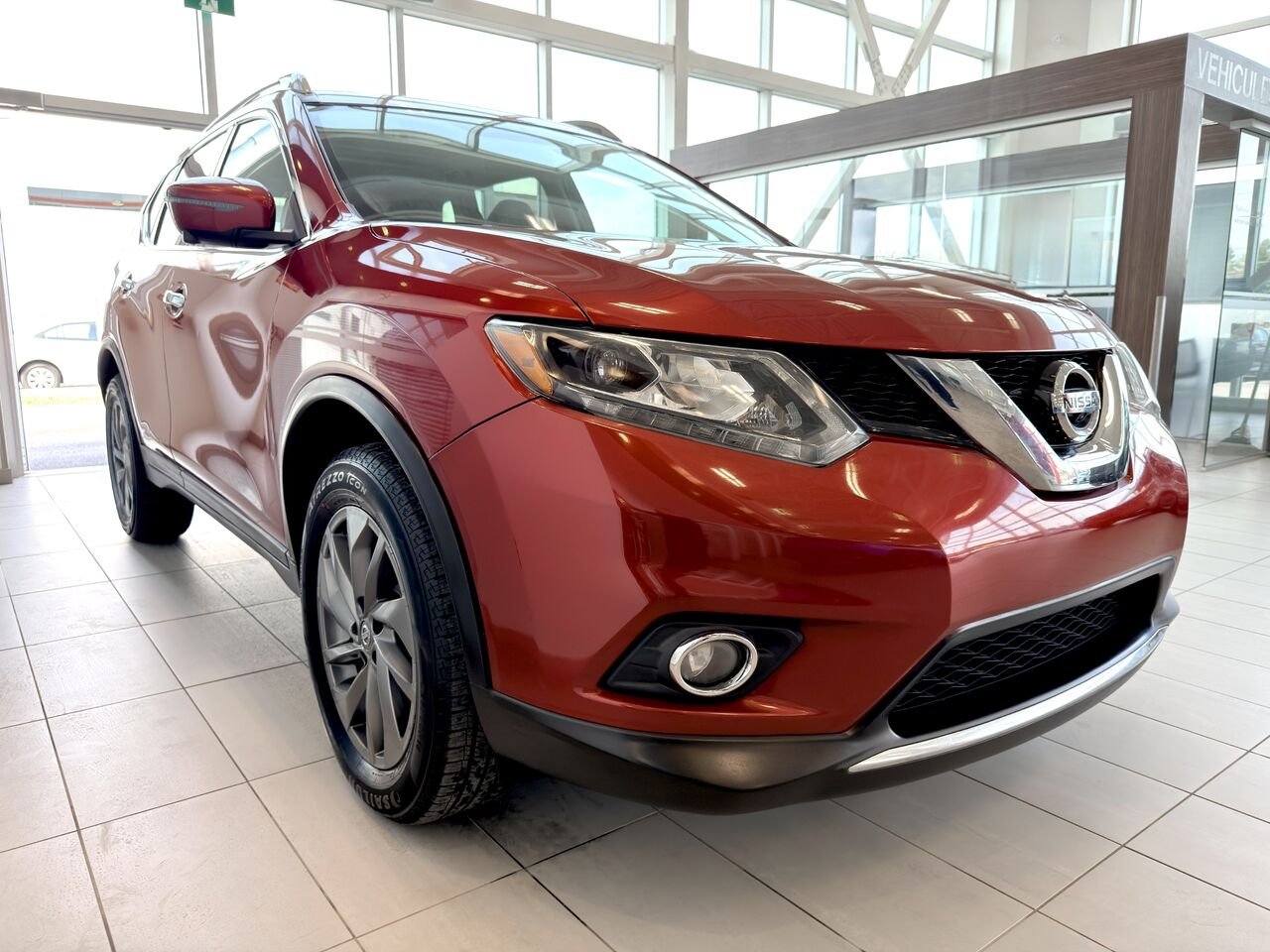 2016 Nissan Rogue Grey Notre-Dame-des-Prairies - photo #6