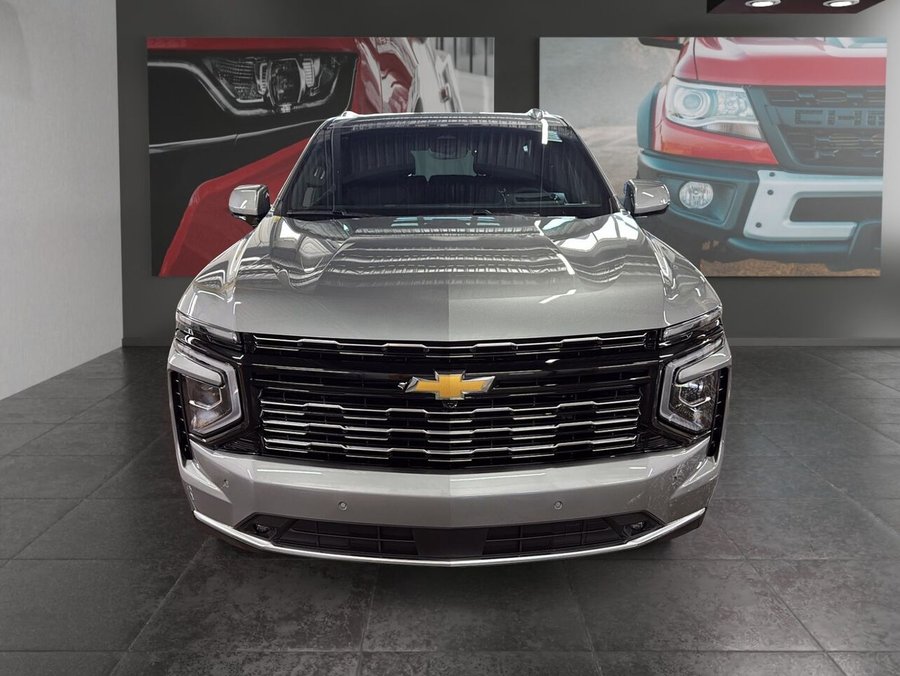 Chevrolet Tahoe High Country 4 portes 4RM 2026 Gris sterling métallisé