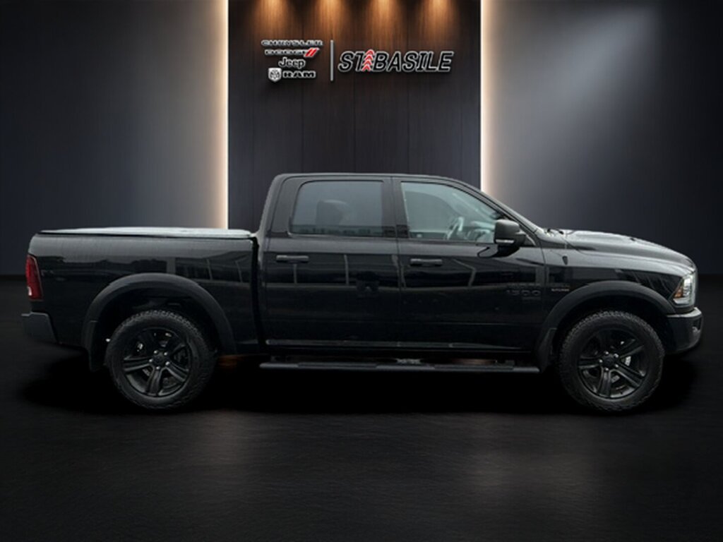 Ram 1500 Classic 2022 Noir Saint-Basile-le-Grand - photo #3