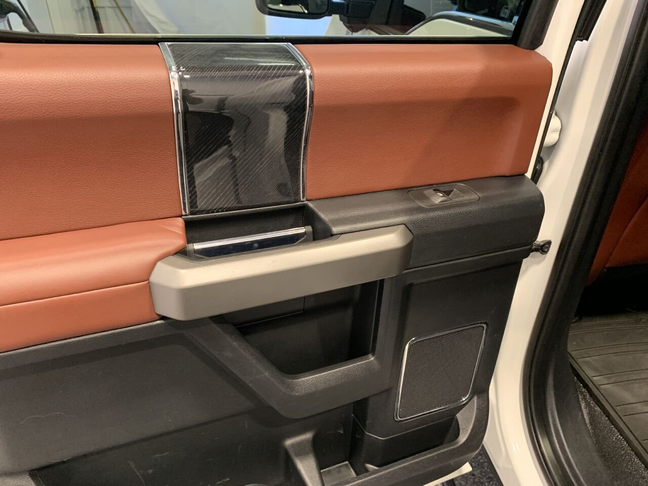 2021 Ford Super Duty F-250 PLATINUM SRW White Châteauguay - photo #27