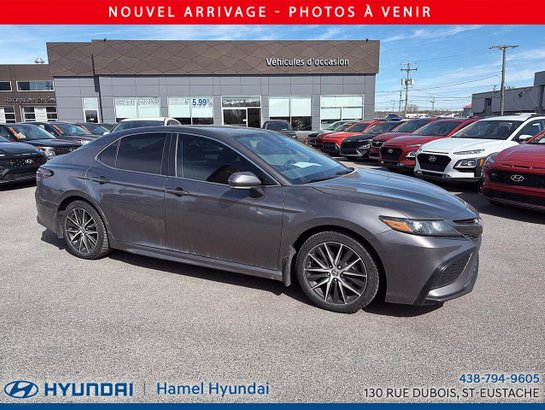 2022 Toyota Camry 2022 Silver