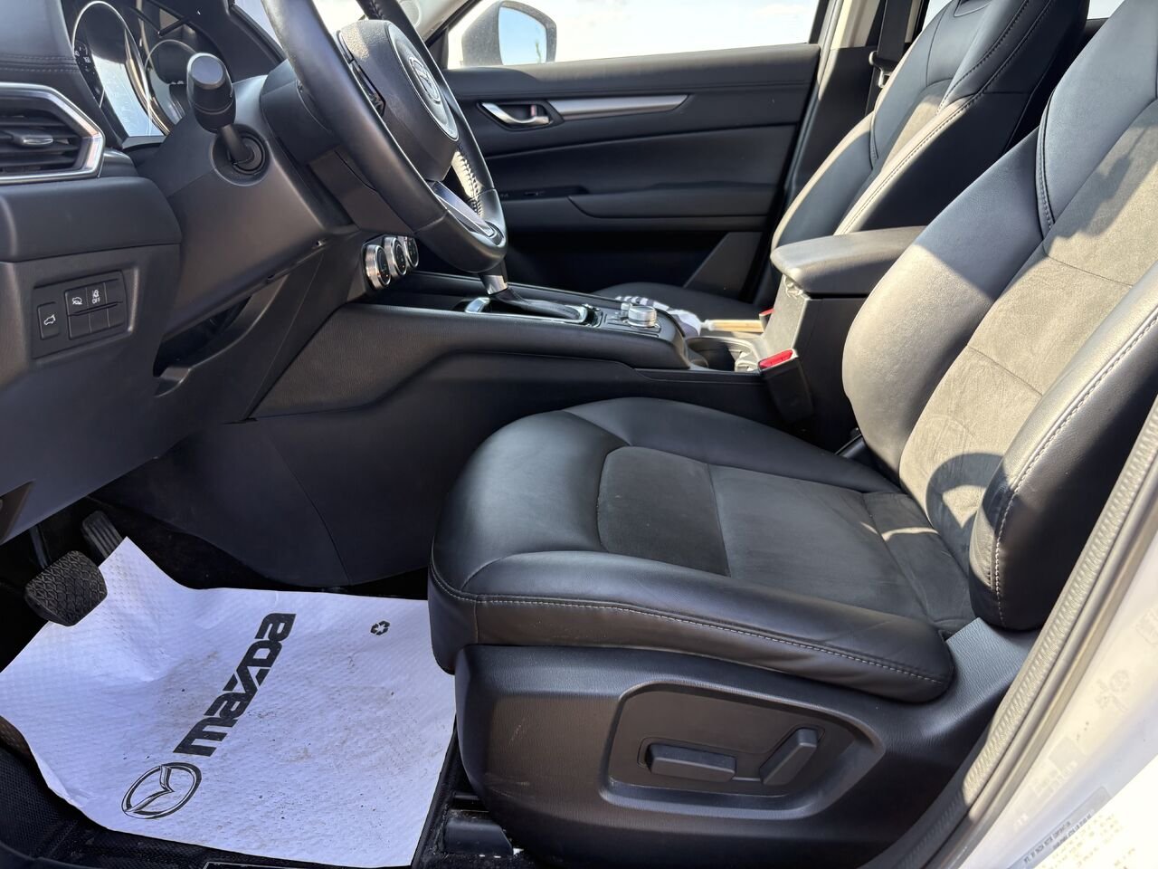 2021 Mazda CX-5 GS TI White Montmagny - photo #6
