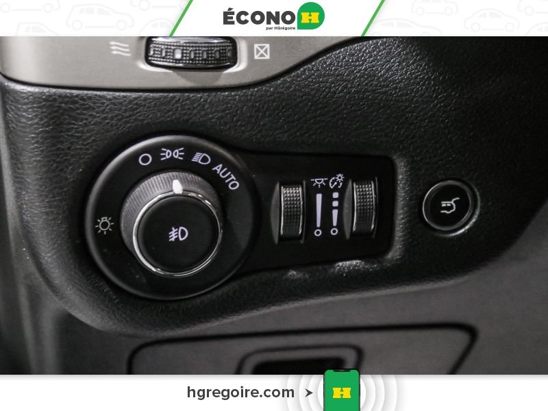 Jeep Cherokee 821127A | LIMITED 4WD CUIR TOIT PANO BLUETOOTH CAMÉRA MAGS 2015 Blanc Laval - photo #13