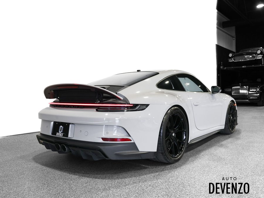 Porsche 911 2023 2023 Gris