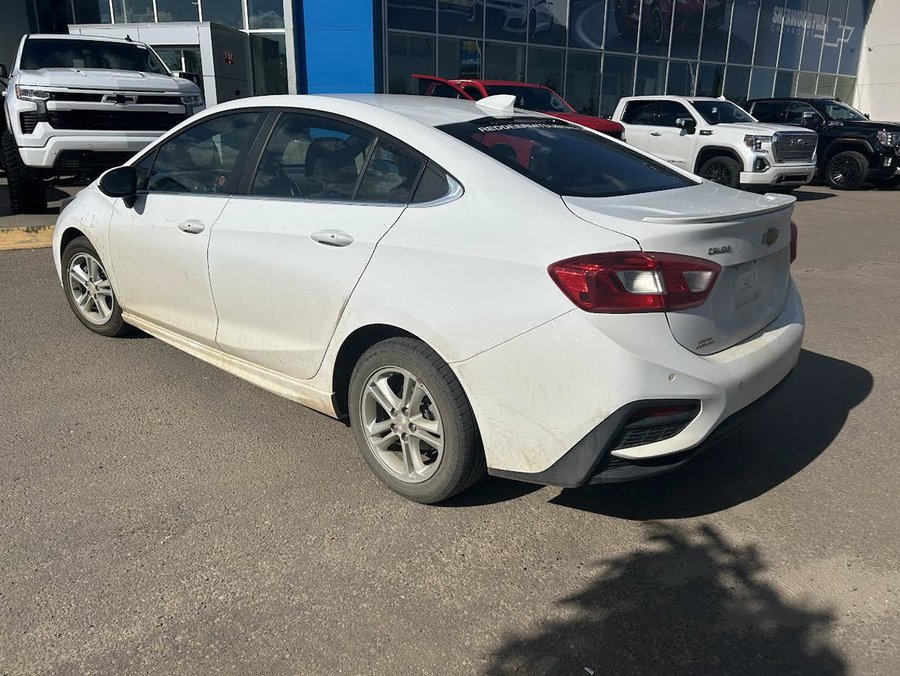 2018 Chevrolet Cruze 2018 White