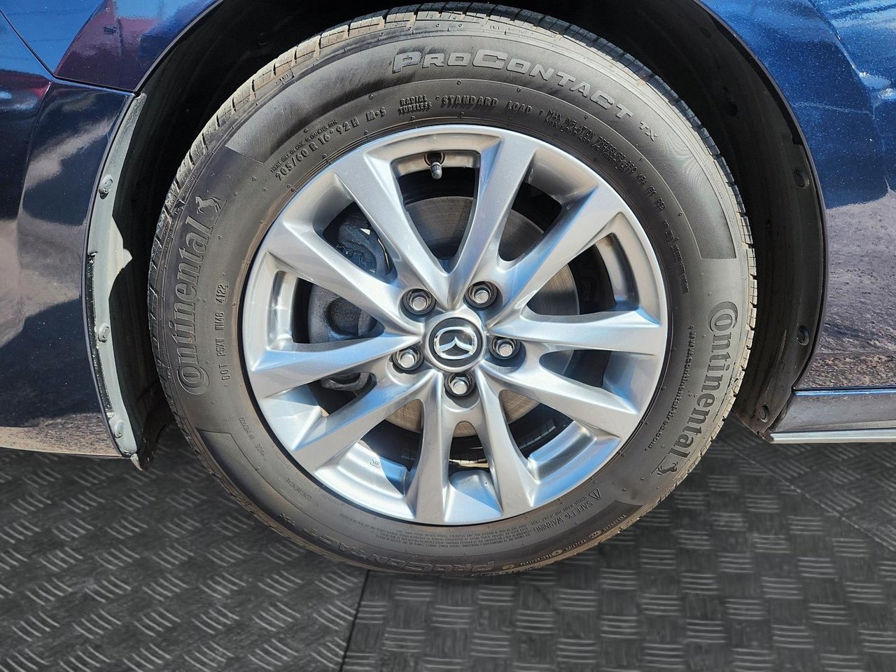 2023 Mazda Mazda3 VIN 3MZBPBCM5PM354020 Blue Baie-Comeau - photo #8