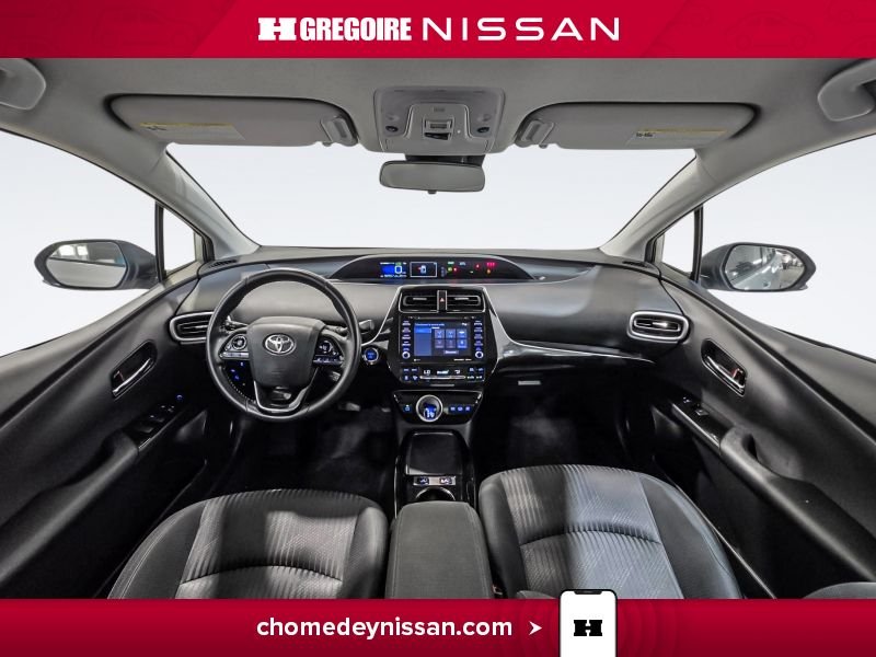 2022 Toyota Prius White Blainville - photo #15