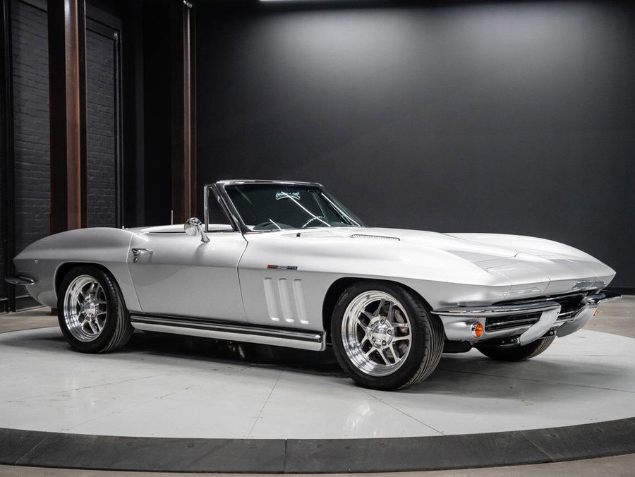 1965 Chevrolet Corvette 1965 Silver