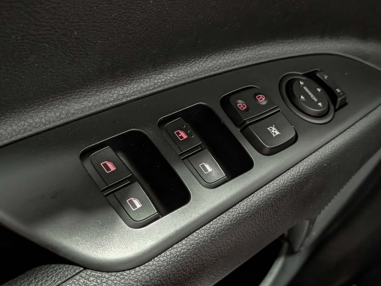 Kia RIO LX Premium Toit Ouvrant Volant et Sièges Chauffant 2023 Autre Sherbrooke - photo #23