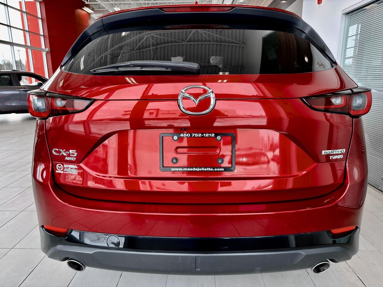 2022 Mazda CX-5 Red Notre-Dame-des-Prairies - photo #9