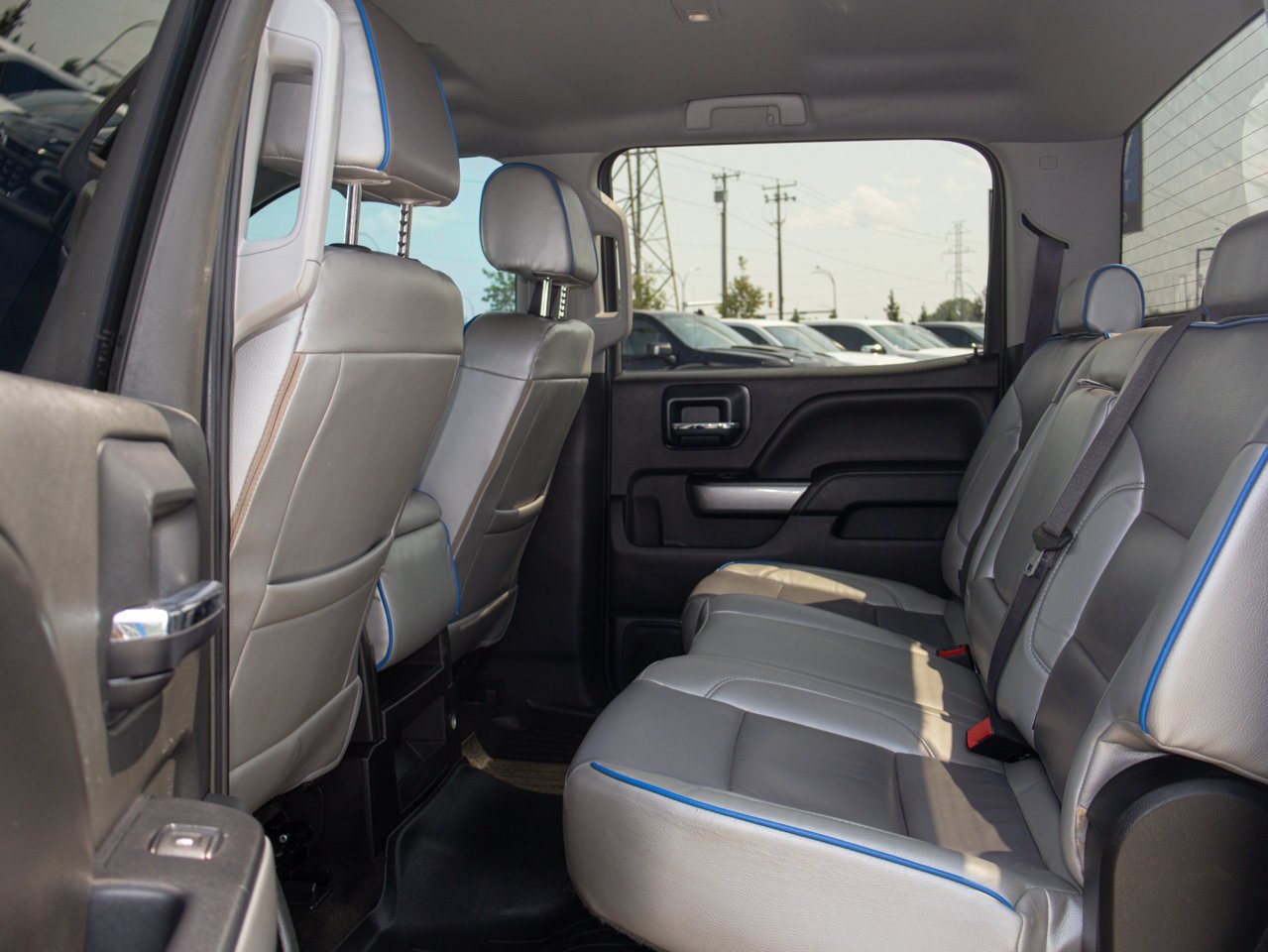 2016 Chevrolet Silverado 1500 4WD Crew Cab 143.5 LT w/1LT Blue Sherwood Park - photo #29