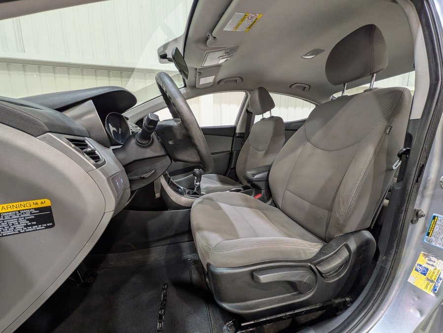 Hyundai Elantra 4dr Sdn Man L 2016 Argent