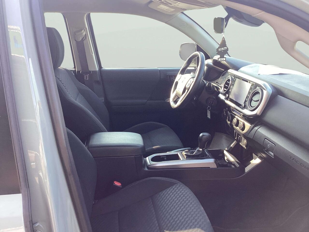 2022 Toyota Tacoma Grey Gatineau - photo #15